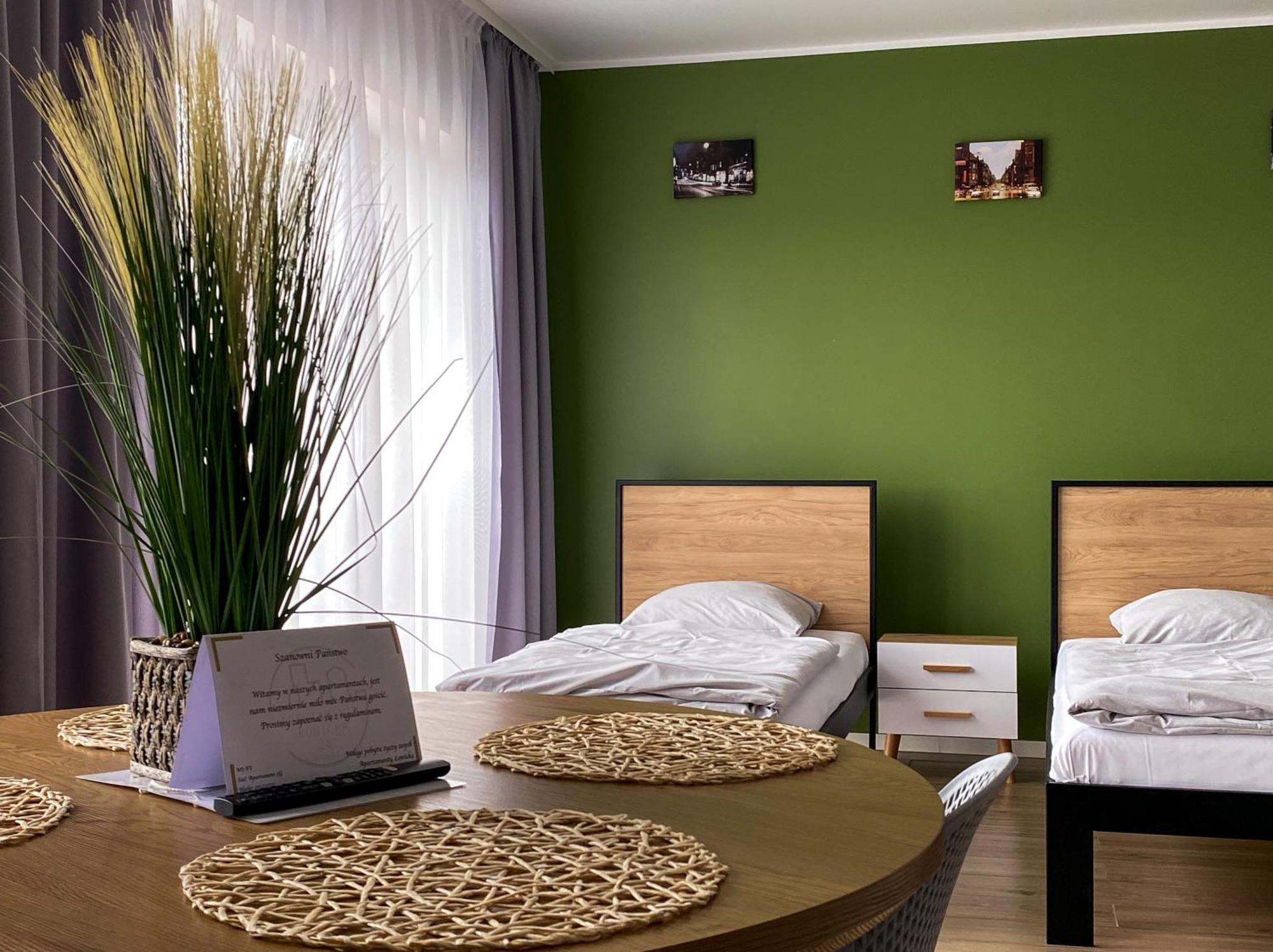 Tanie Noclegi Gliwice - Apartamenty Lowicka 28 Exterior foto